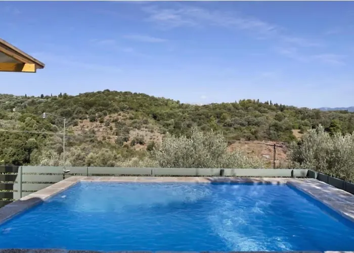 Amaryllis Villa Katomerion