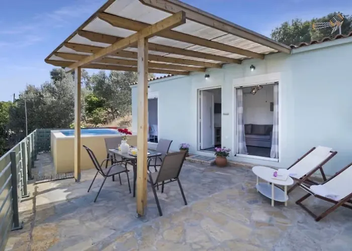 Amaryllis Villa Katomerion